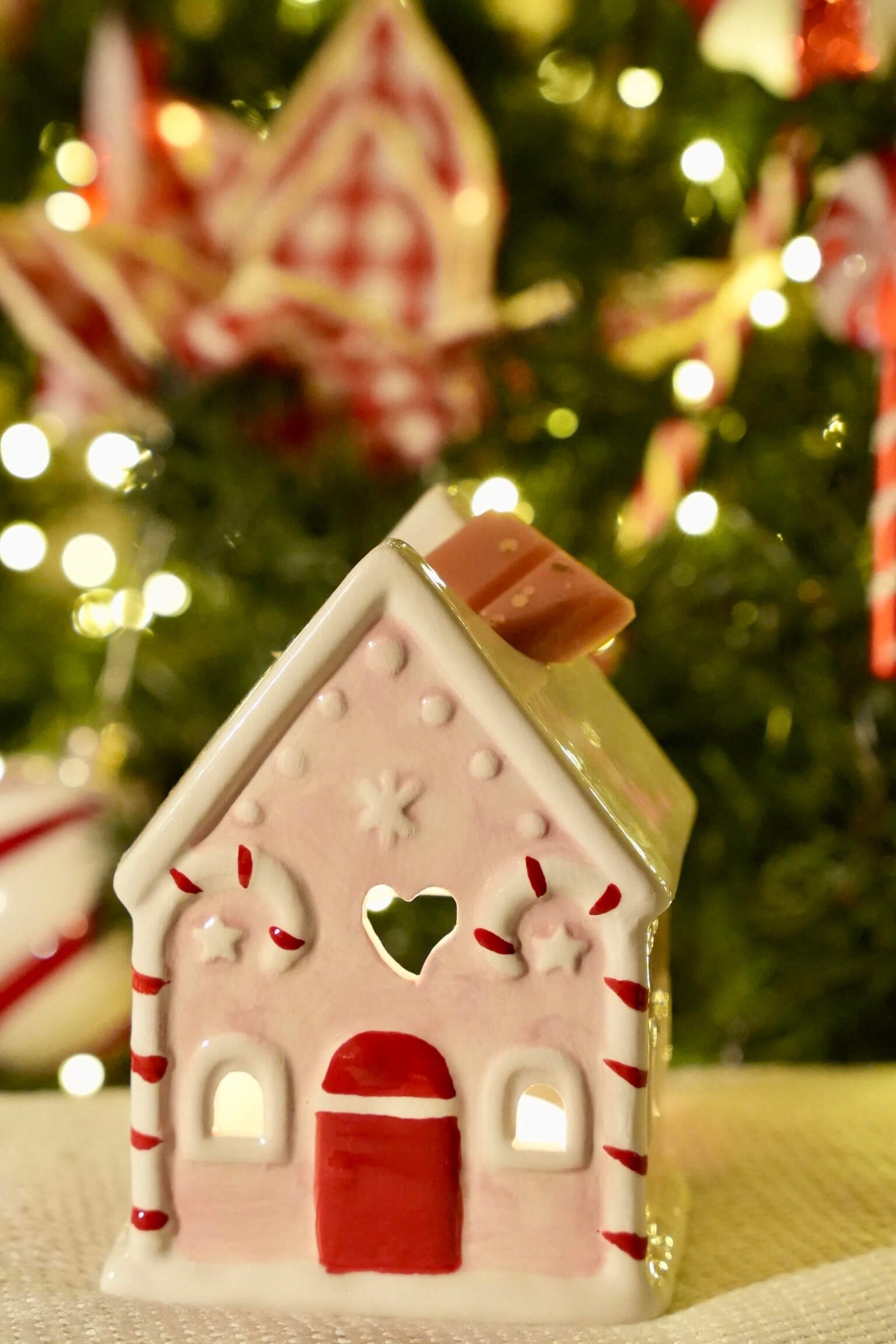 Christmas Pink House Melter